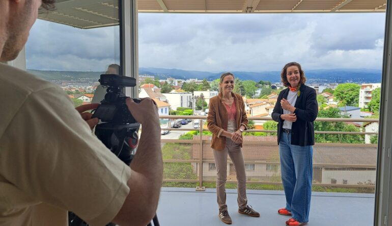 Deux métiers, une même passion : accompagner nos clients (vidéo)