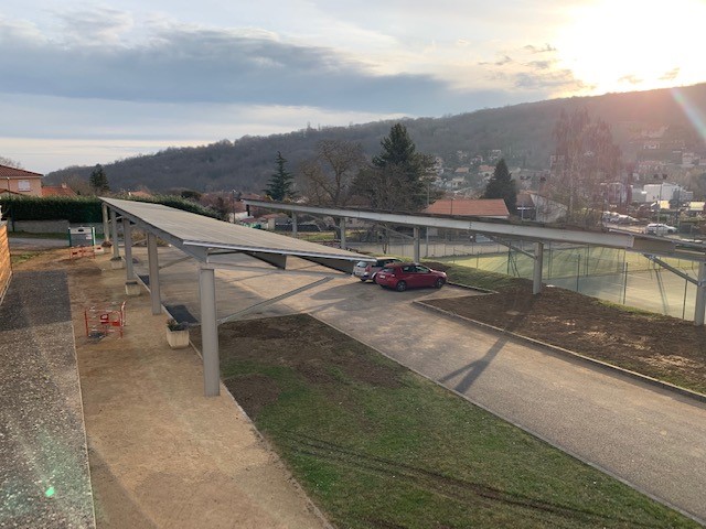 Les Ombrières d’Auvergne : la filiale d’assemblia qui fait rayonner le photovoltaïque sur le territoire régional